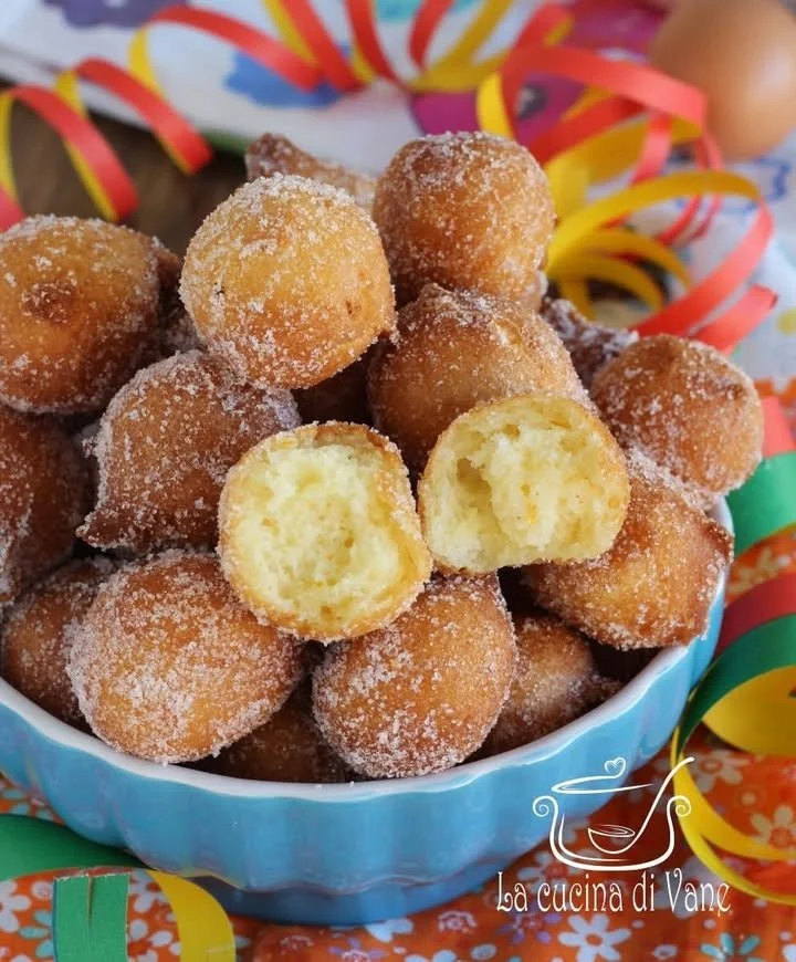 Castagnole al mascarpone, dolcetti tradizionali italiani