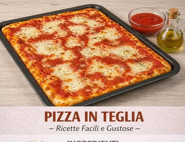 Pizza teglia croccante appena sfornata, gustosa e ben condita.