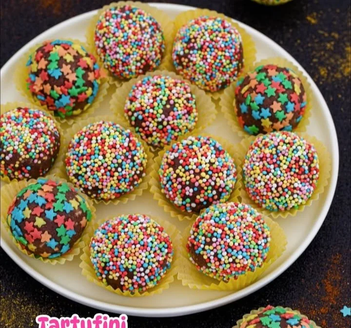 Tartufini Arlecchino: dolcetti colorati e deliziosi