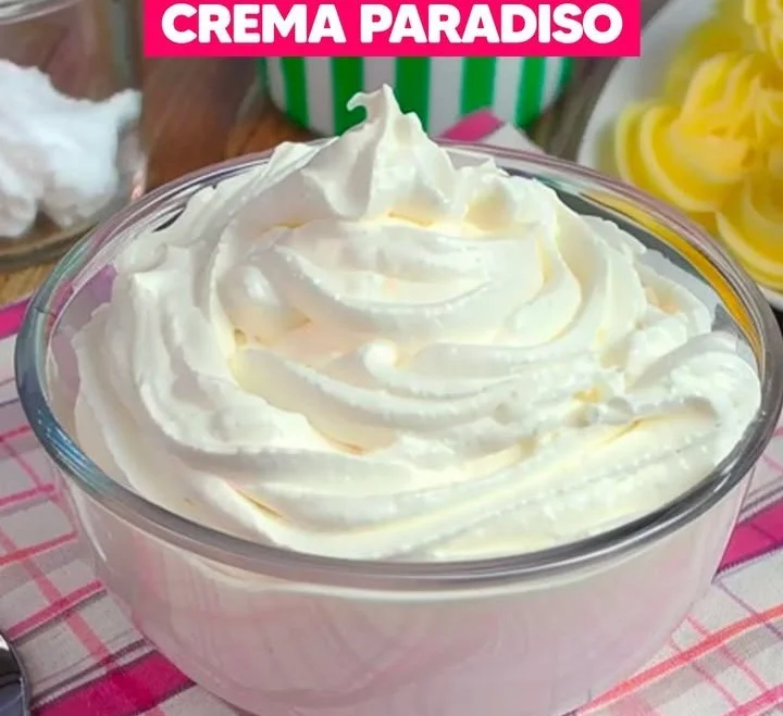 Crema senza uova e senza cottura in un delizioso dessert