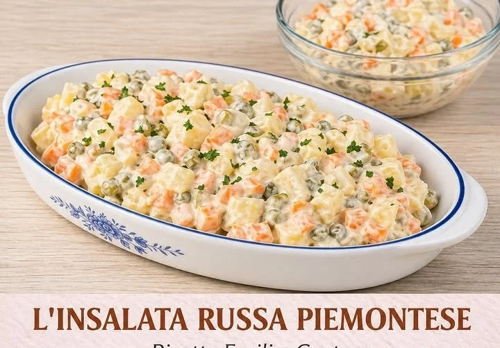 Insalata Russa con verdure colorate e maionese servita in un piatto