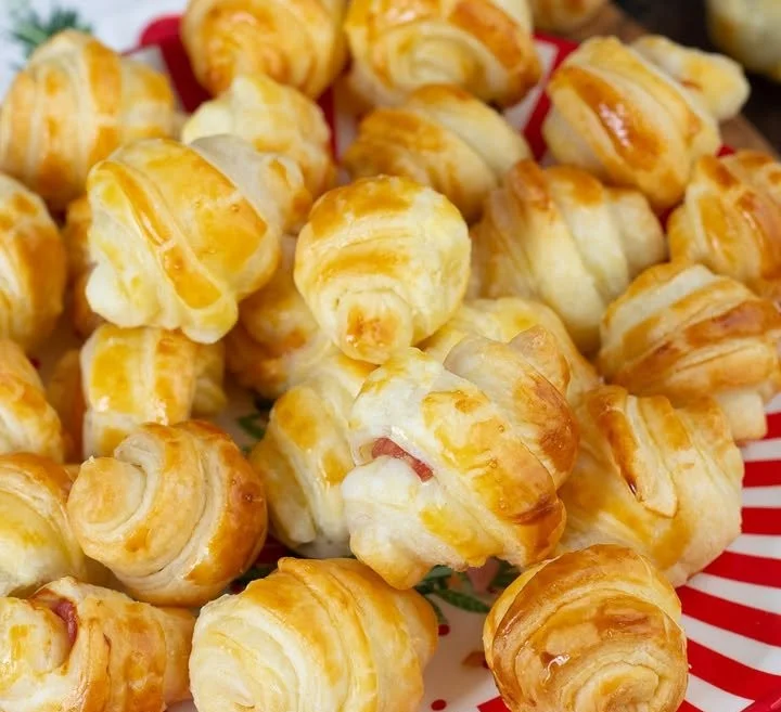 Ricetta di 32 pezzi pronti in 10 minuti, ideale per feste e occasioni speciali.