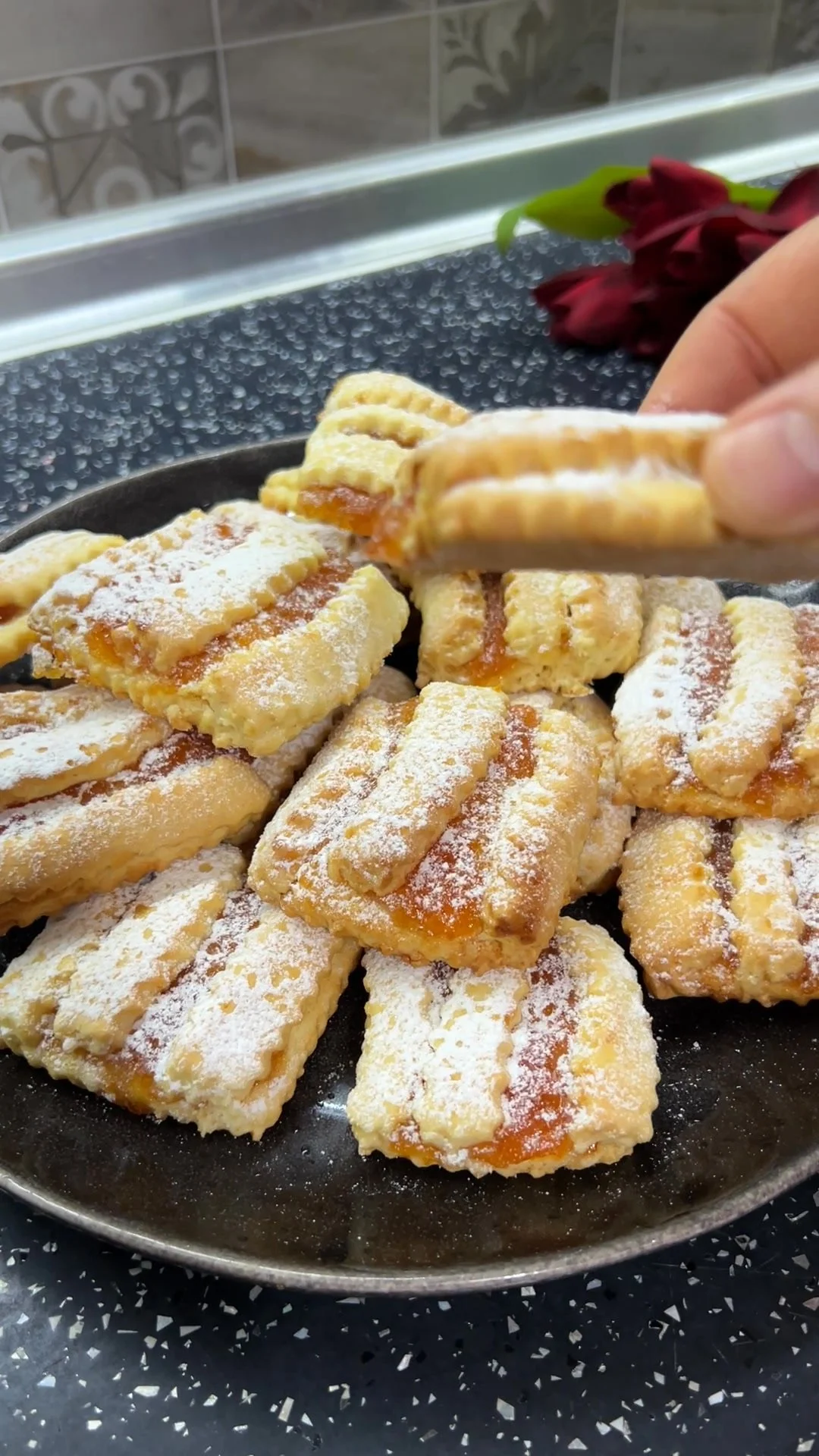 Crostatine super gustose con frutta fresca e crema dolce