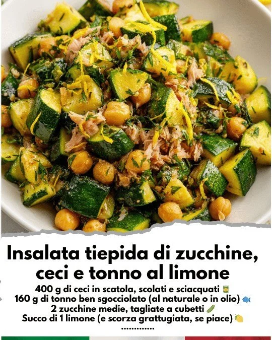 Insalata tiepida di zucchine, ceci e tonno al limone servita in un piatto