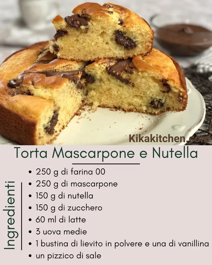 Torta Mascarpone e Nutella servita su un piatto, con decorazione al cioccolato.