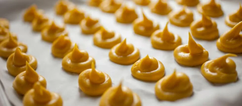 Bignè preparati con la ricetta della pasta choux usando il Bimby